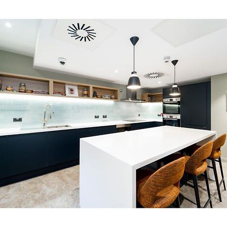 Central Belfast Apartments Student Accommodation Student Id Required Bagian luar foto