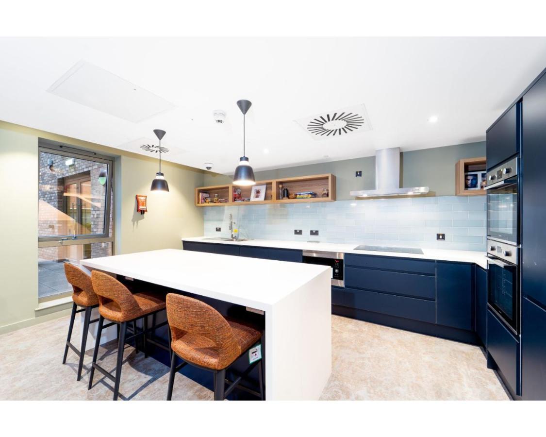 Central Belfast Apartments Student Accommodation Student Id Required Bagian luar foto